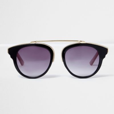 Black gold tone cat eye sunglasses